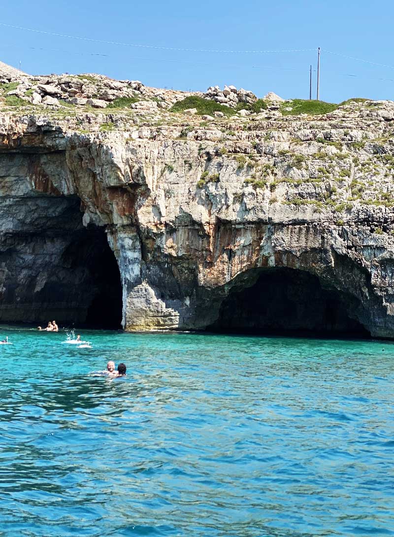 Grotta delle Tre Porte - Escursioni in barca alle grotte di Leuca